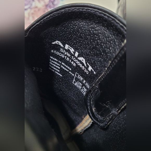 Ariat Women's Cowboy Boots - Picture 9 of 14